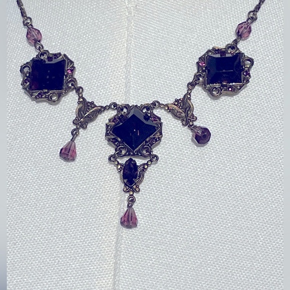 Sweet Romance Vintage Y2K Purple and Gold Necklace - Picture 8 of 8